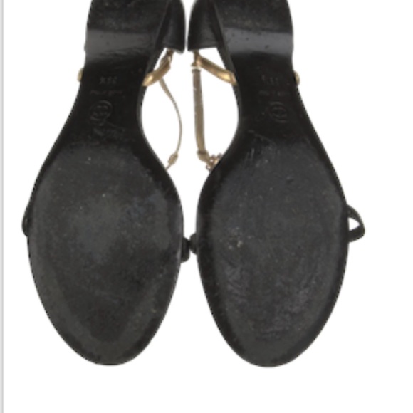 CHANEL
Leather Colorblock Pattern Sandals with Gripoix cabs decorations - Picture 7 of 9